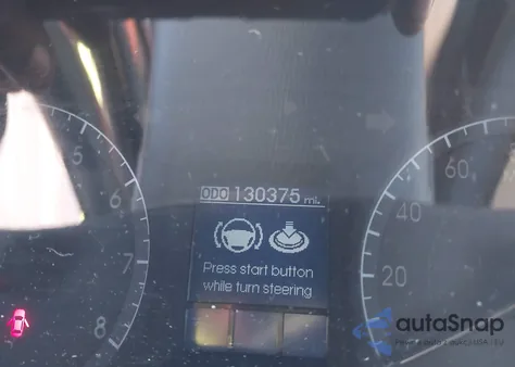 2009 Hyundai Genesis 3.8 z USA, uszkodzony, nr VIN KMHGC46EX9U051295